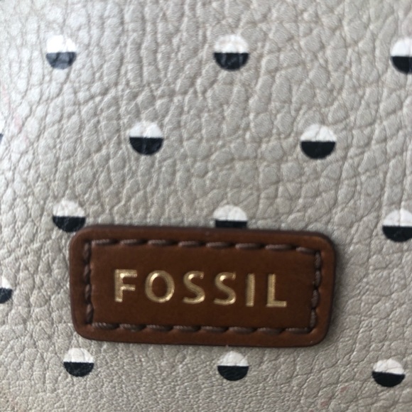 Fossil polka dot small crossbody bag. - Picture 5 of 10